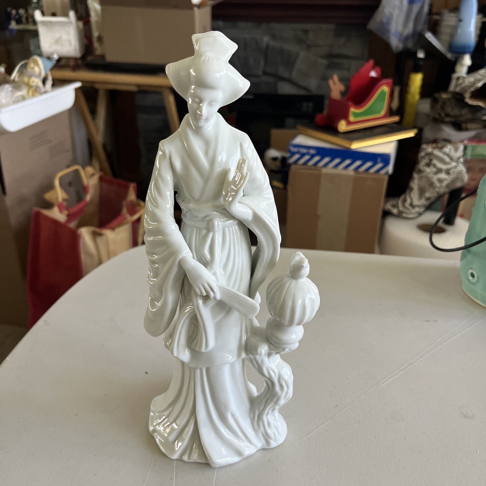 White China Porcelain UCGC KOREA