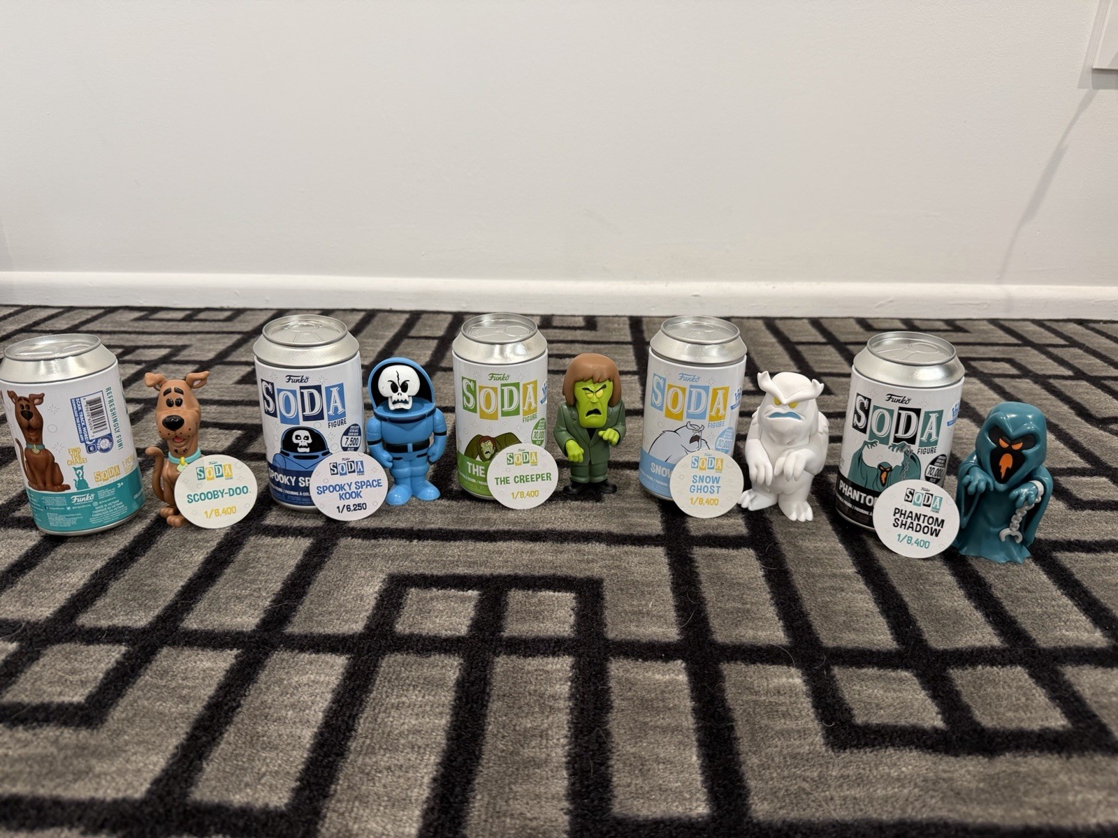 Scooby Doo Common And Chase Funko soda Collection