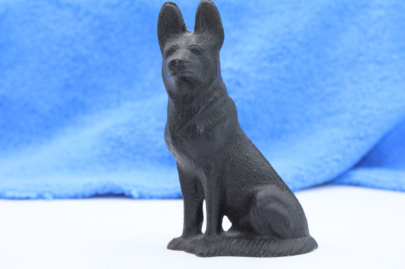 VTG Cast Iron German Shepherd Dog Figurine Mini Statue 3\