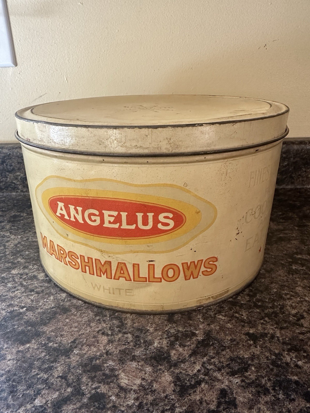 Vintage Antique 1920s ANGELUS MARSHMALLOWS TIN 5lbs 10” Round Cracker Jack Co