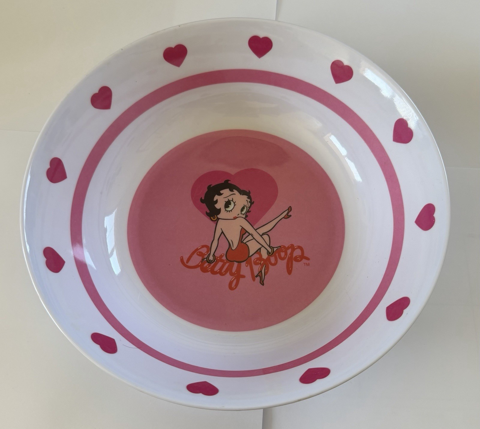 Betty Boop 10” Serving Bowl Pink Hearts Design 2003 Colortech Collectible