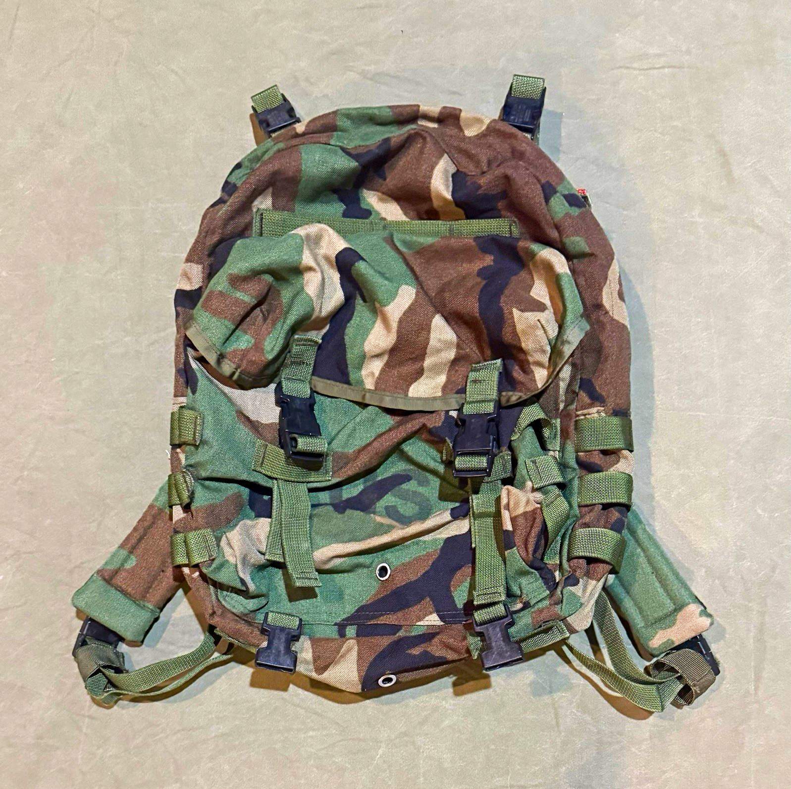 USGI Specialty Defense Systems MOLLE II Patrol / Assault Pack M81 Woodland Camo