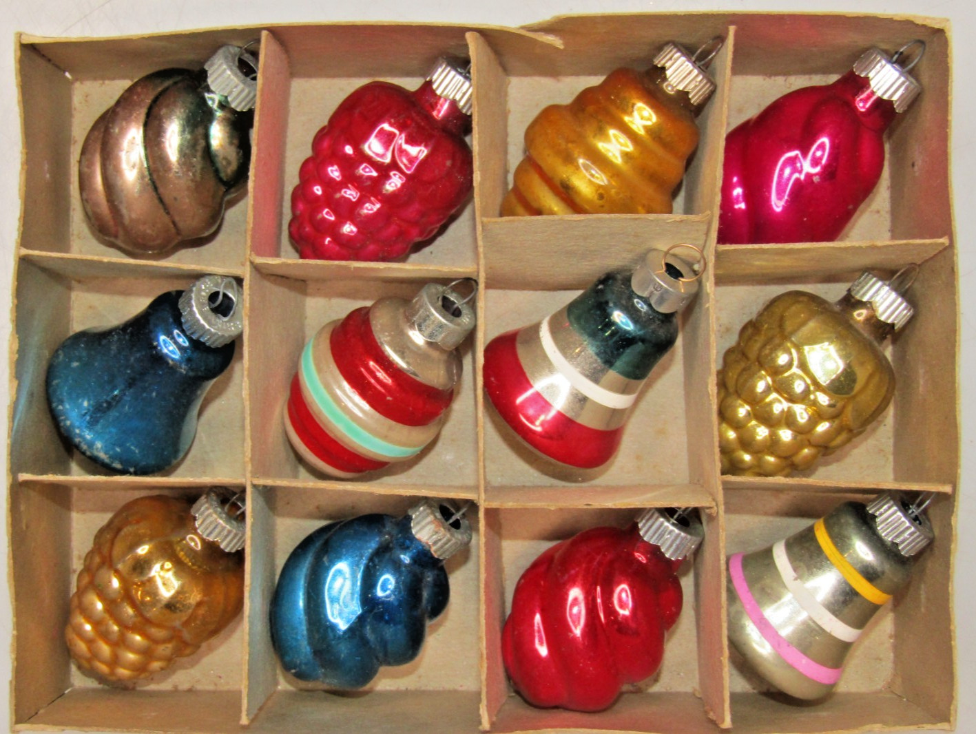 Lot VTG Glass BERRY TWISTER BELL TORNADO Drop Christmas Ornaments Shiny Brite