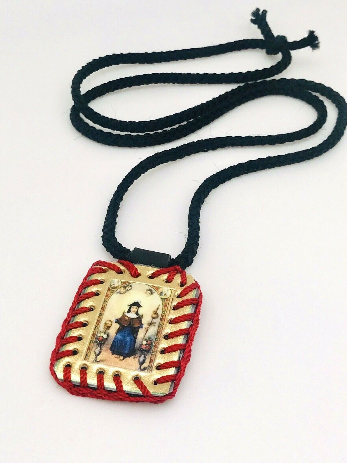 Religius/Scapular Escapulario De El Santo Nino de atocha Potente Para Protección