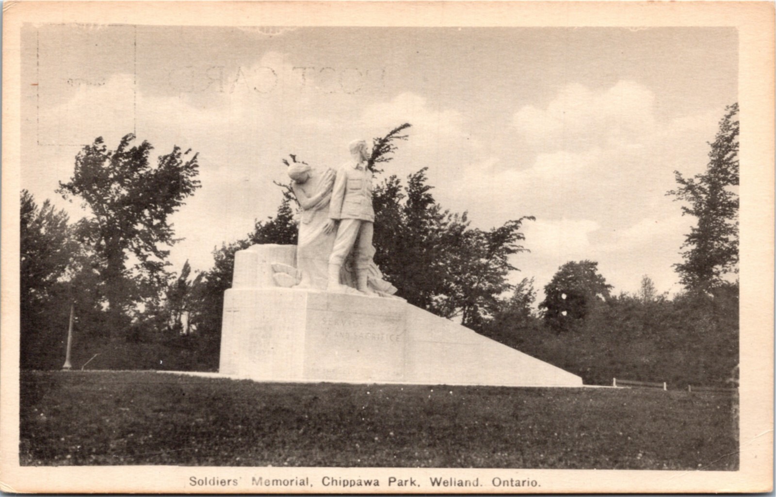 Postcard Ontario Welland Soldiers\' Memorial Chippawa Park F.H. Leslie 1940s K78
