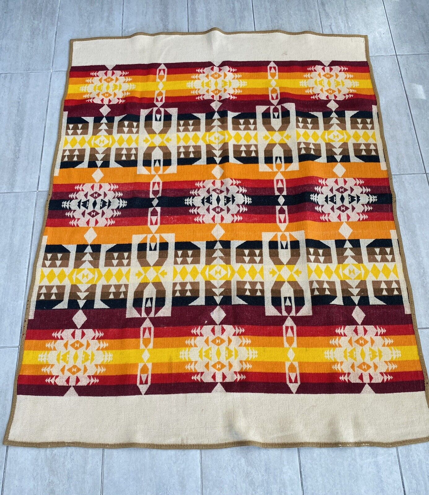 Antique Pendleton Cayuse Indian Trade Blanket 67 x 53 Wool Beaver Felt 1900's