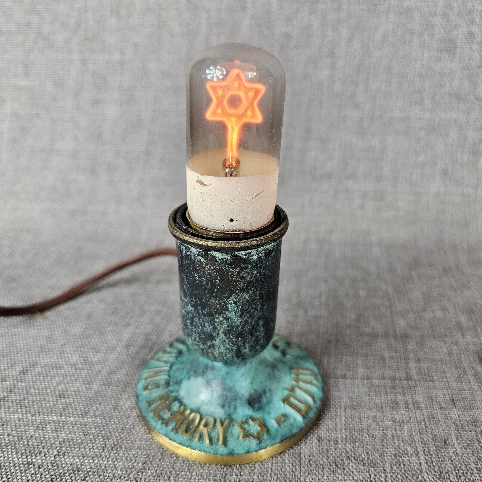 Vintage Yahrzeit Mourning Lamp Judaica Star of David 