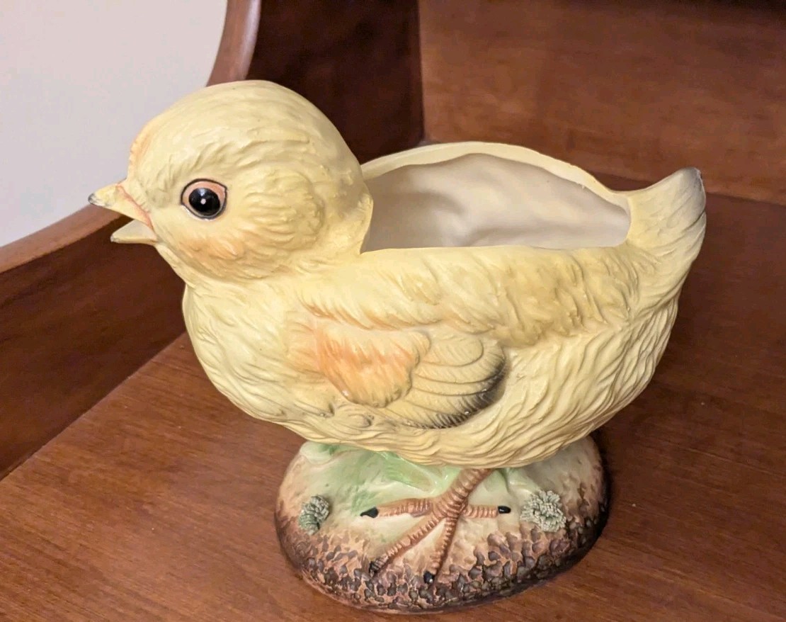 Vintage 1963 Relpo Samson Imports Baby Chick Planter