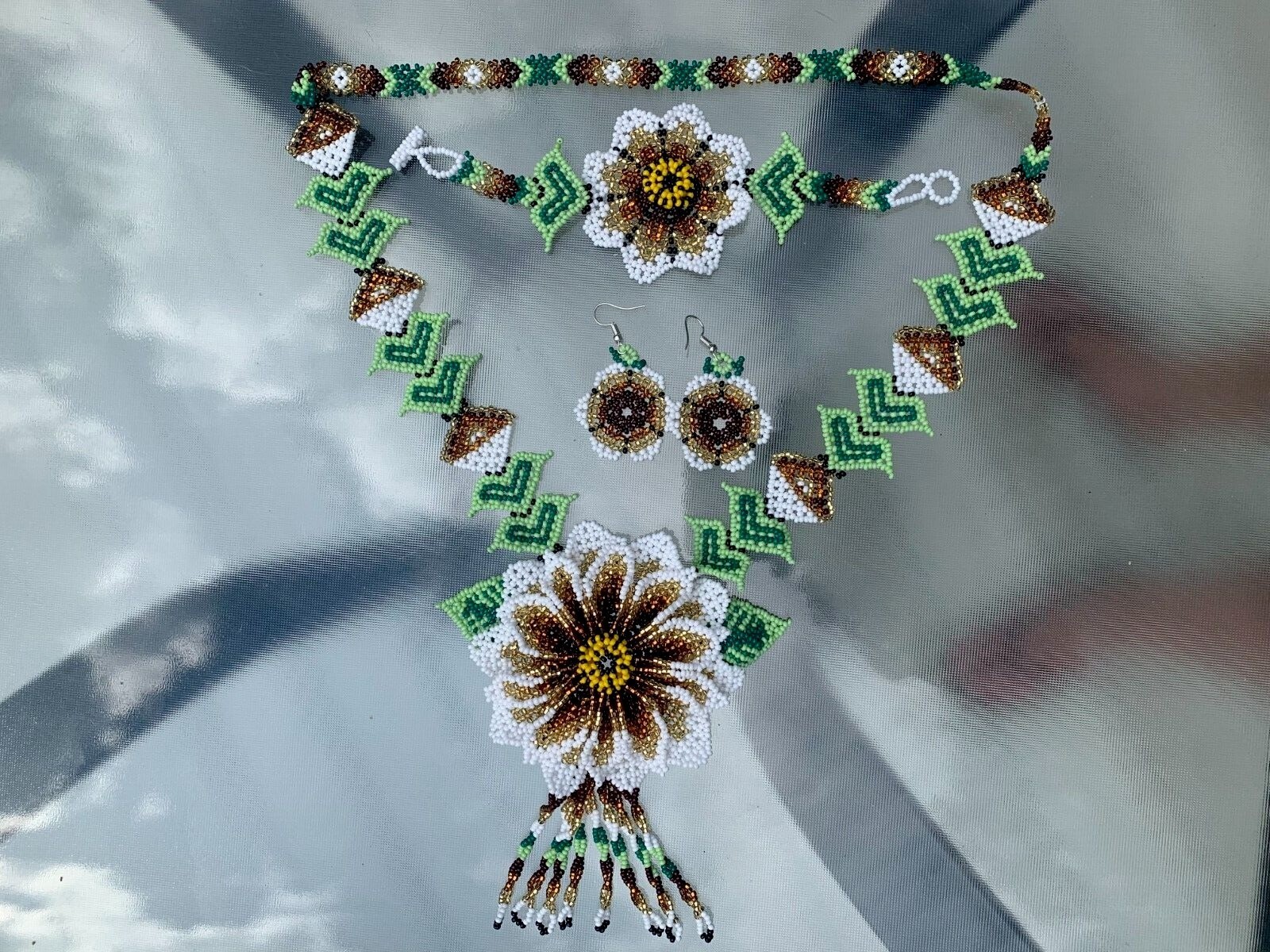 Huichol Indian Beaded Flower Necklace & Earrings Handmade Mexican Folk Art Boho