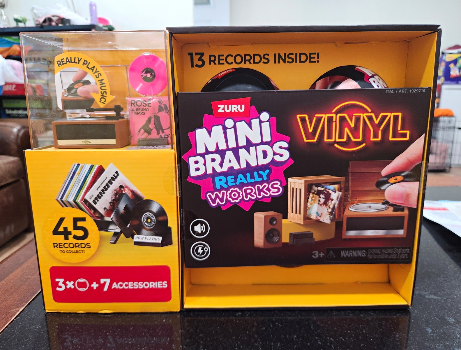 New ZURU Mini Brands Mini Vinyl Costco Bundle Sealed w/13 Vinyl & 7 Accessories New ZURU Mini Brands Mini Vinyl Costco Bundle Sealed w/13 Vinyl & 7 Accessories