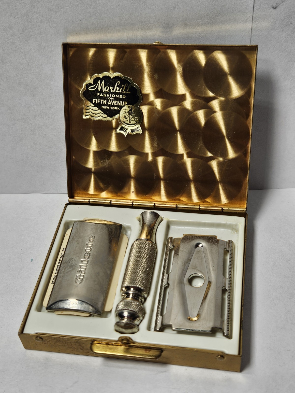 Vintage Marhill Fifth Ave NY Compact Gillette Shaving Kit Guilloche Engraved Vintage Marhill Fifth Ave NY Compact Gillette Shaving Kit Guilloche Engraved