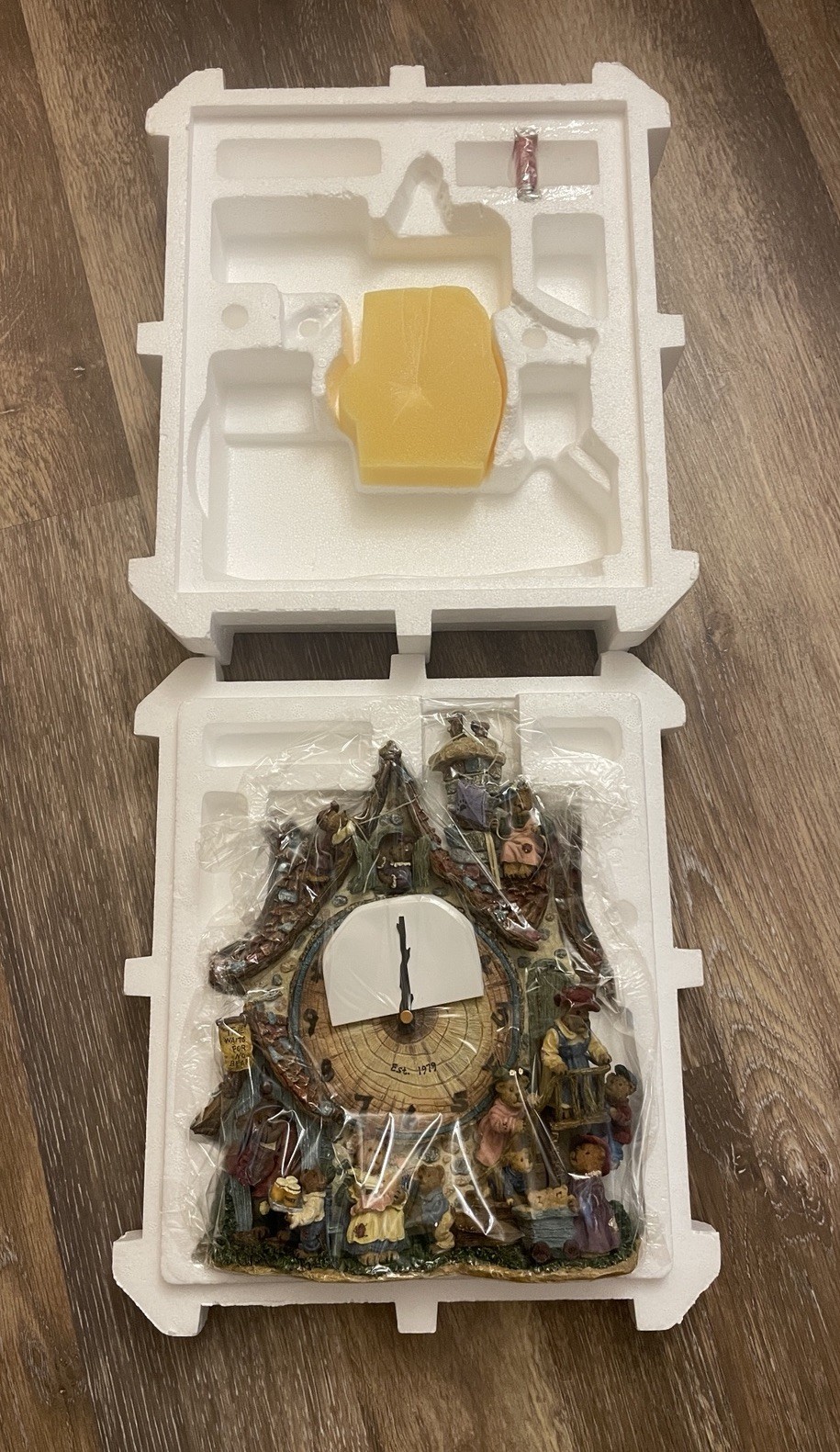 Danbury Mint The Boyd’s Bears Collector Clock The Boyd’s Collection Ltd 1979 Danbury Mint The Boyd’s Bears Collector Clock The Boyd’s Collection Ltd 1979
