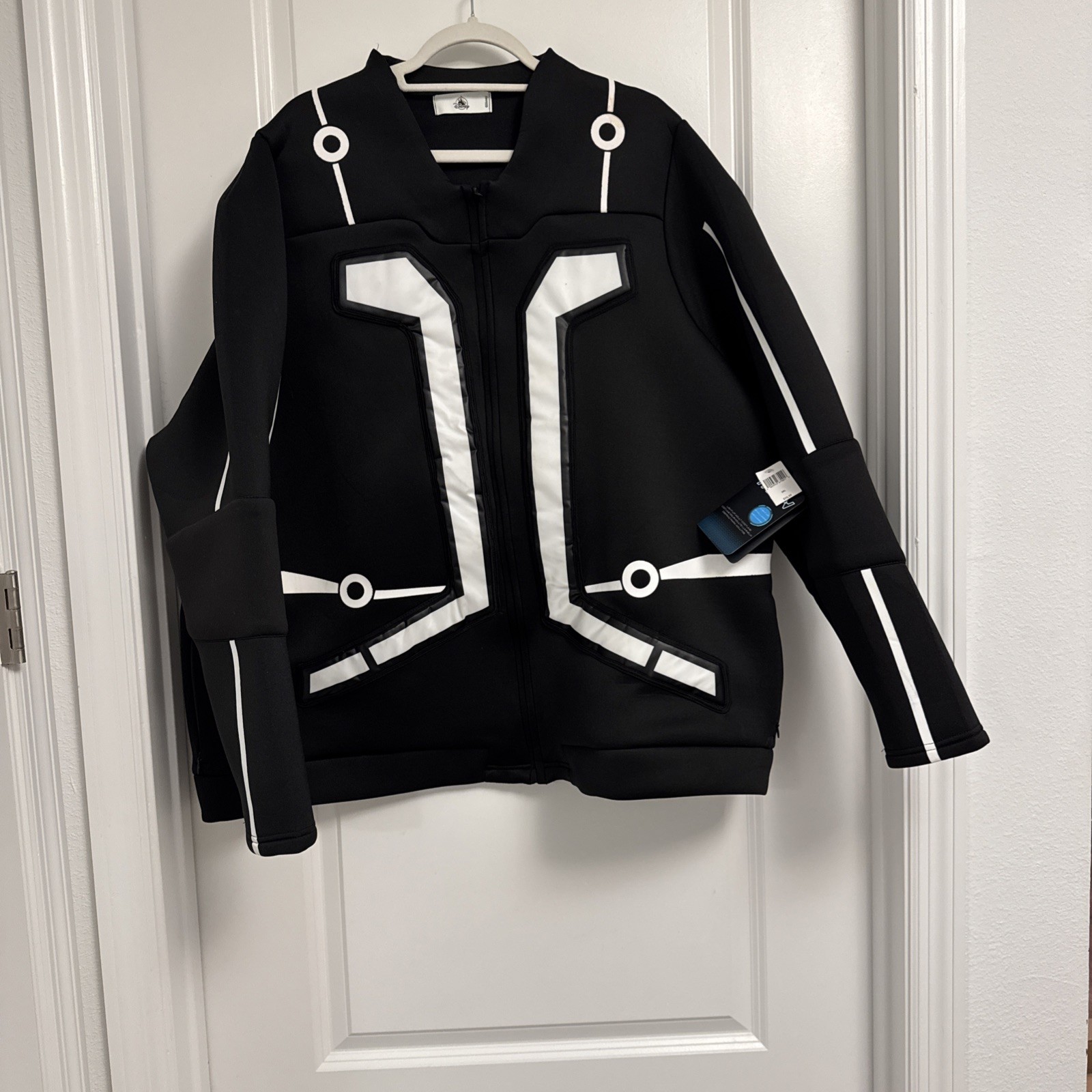 TRON Disney Parks Jacket Adult Large Black Lightcycle Run Light Up NWT 3X