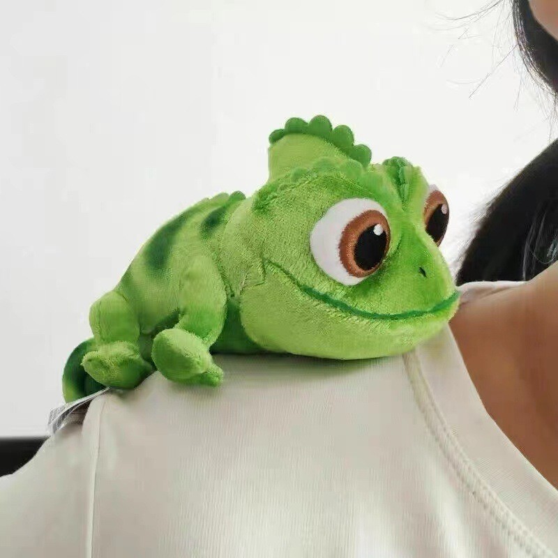 Disney Parks Tangled Pascal Shoulder Pal Magnet Magnetic Plush Toy 7'' Rapunzel