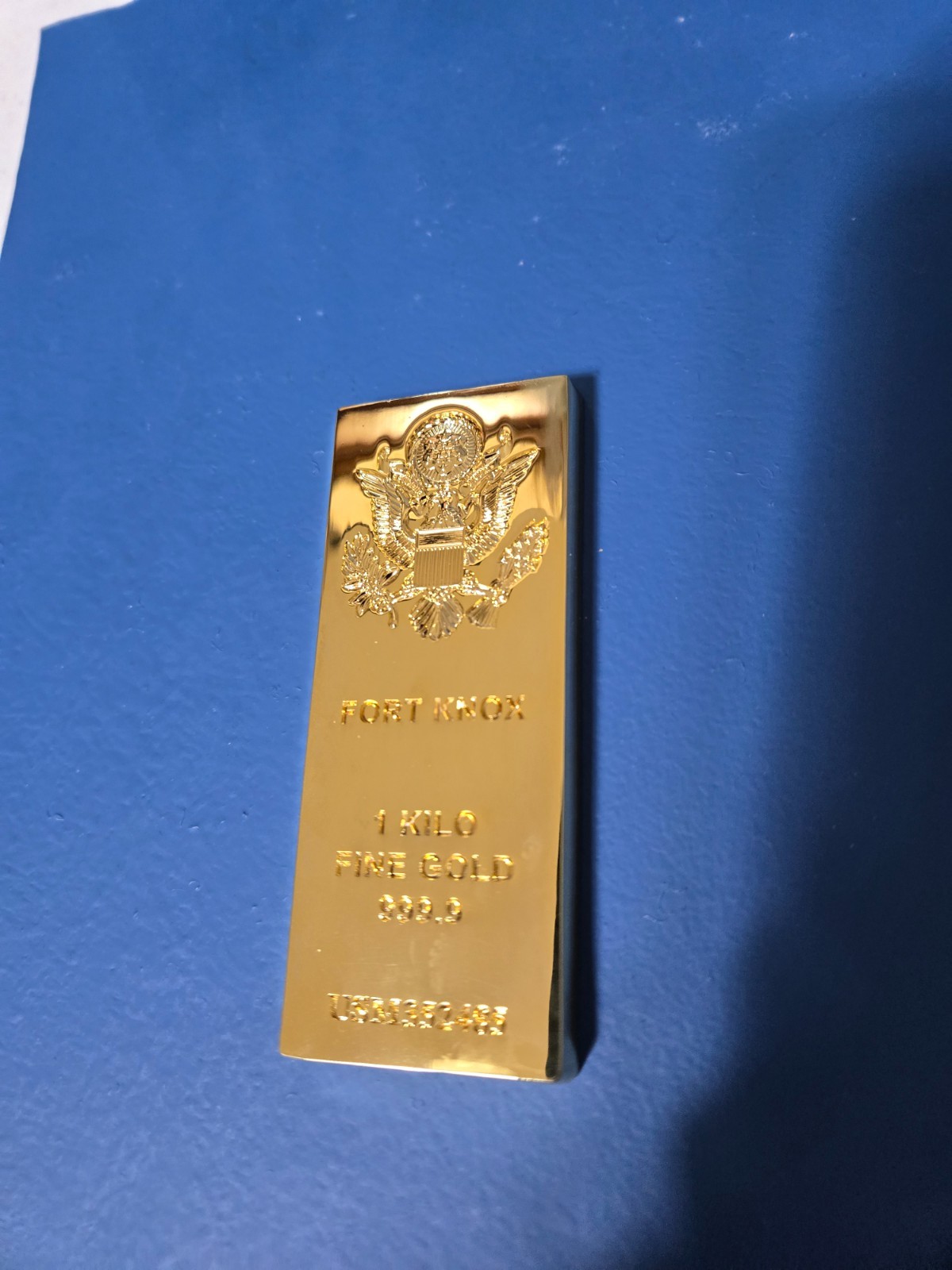 FORT KNOX VINTAGE METAL PAPERWEIGHT VERY ORNATE PROOF 24k GOLD PLATED 5.2 OZS
