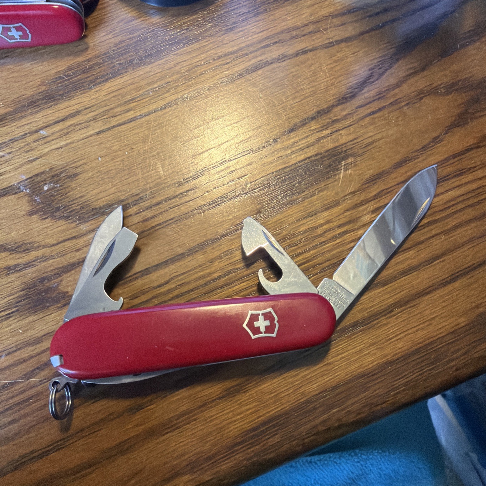 Victorinox Spartan Swiss Army Knife - Red, Used, Good Condition, Complete Victorinox Spartan Swiss Army Knife - Red, Used, Good Condition, Complete