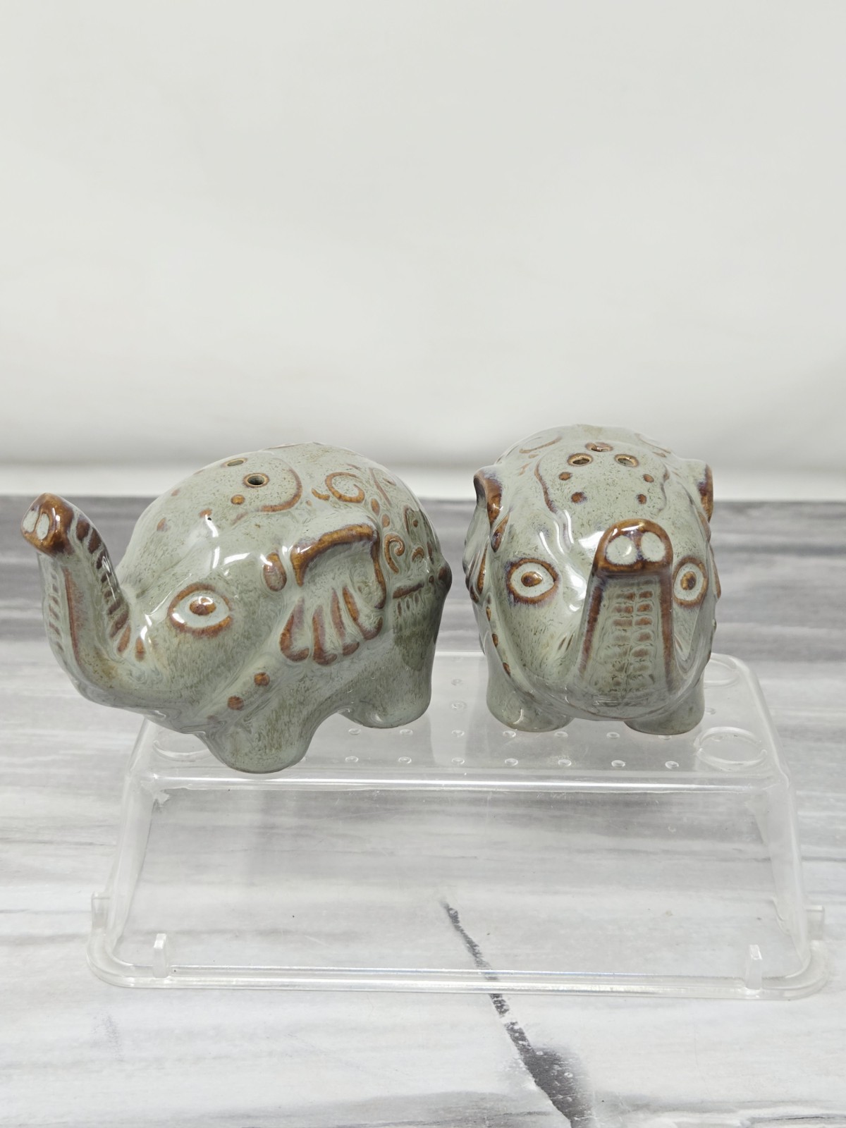 Pier 1 Imports Elephant Salt Pepper Shakers Set Celadon Stoneware Good Luck