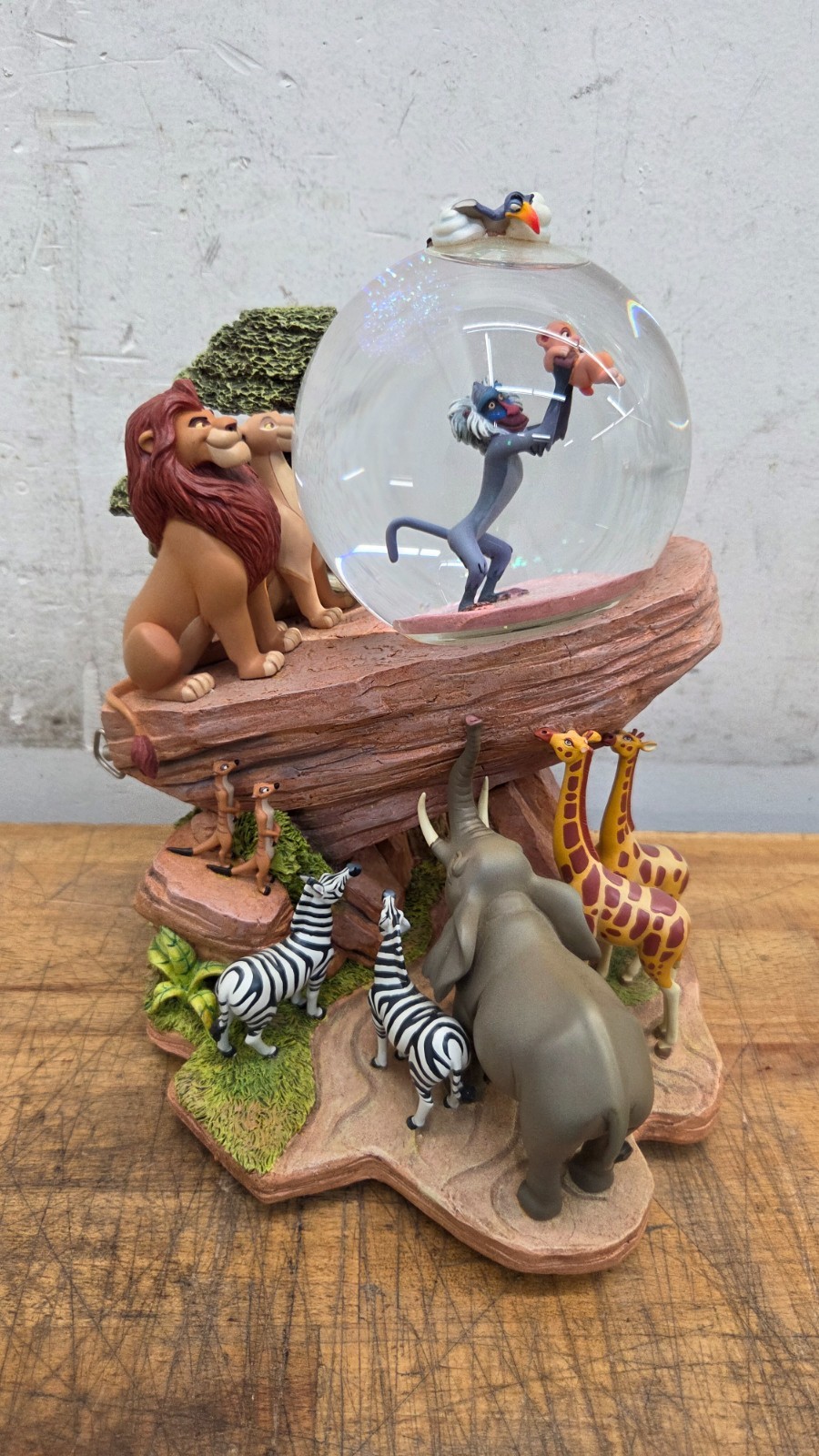 Vintage 1994 Disney Store The Lion King Circle of Life Musical Snow Globe