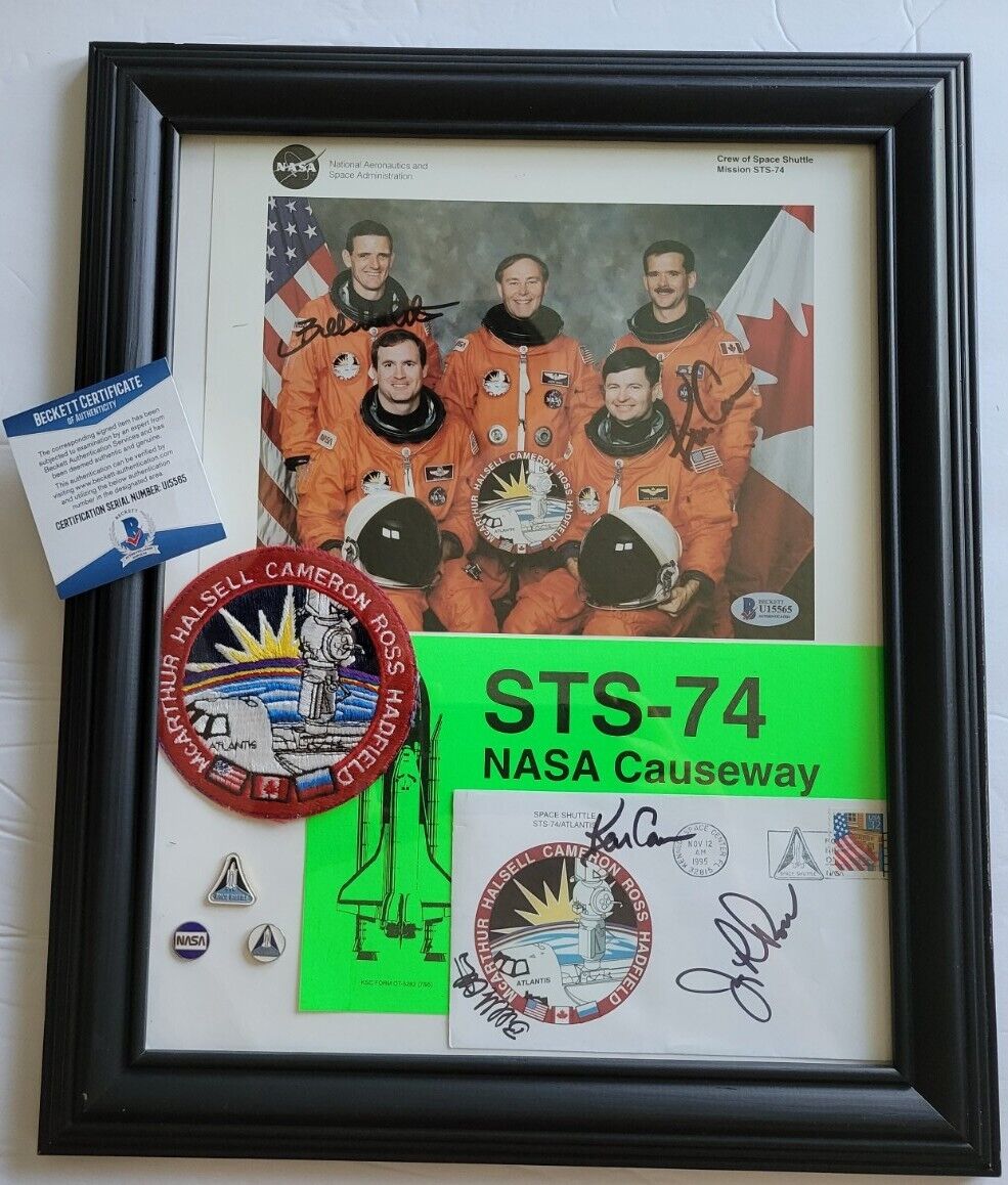 STS-74 NASA Space Shuttle ATLANTIS 1995 Framed Display AUTOGRAPHED 5x\'s BECKETT