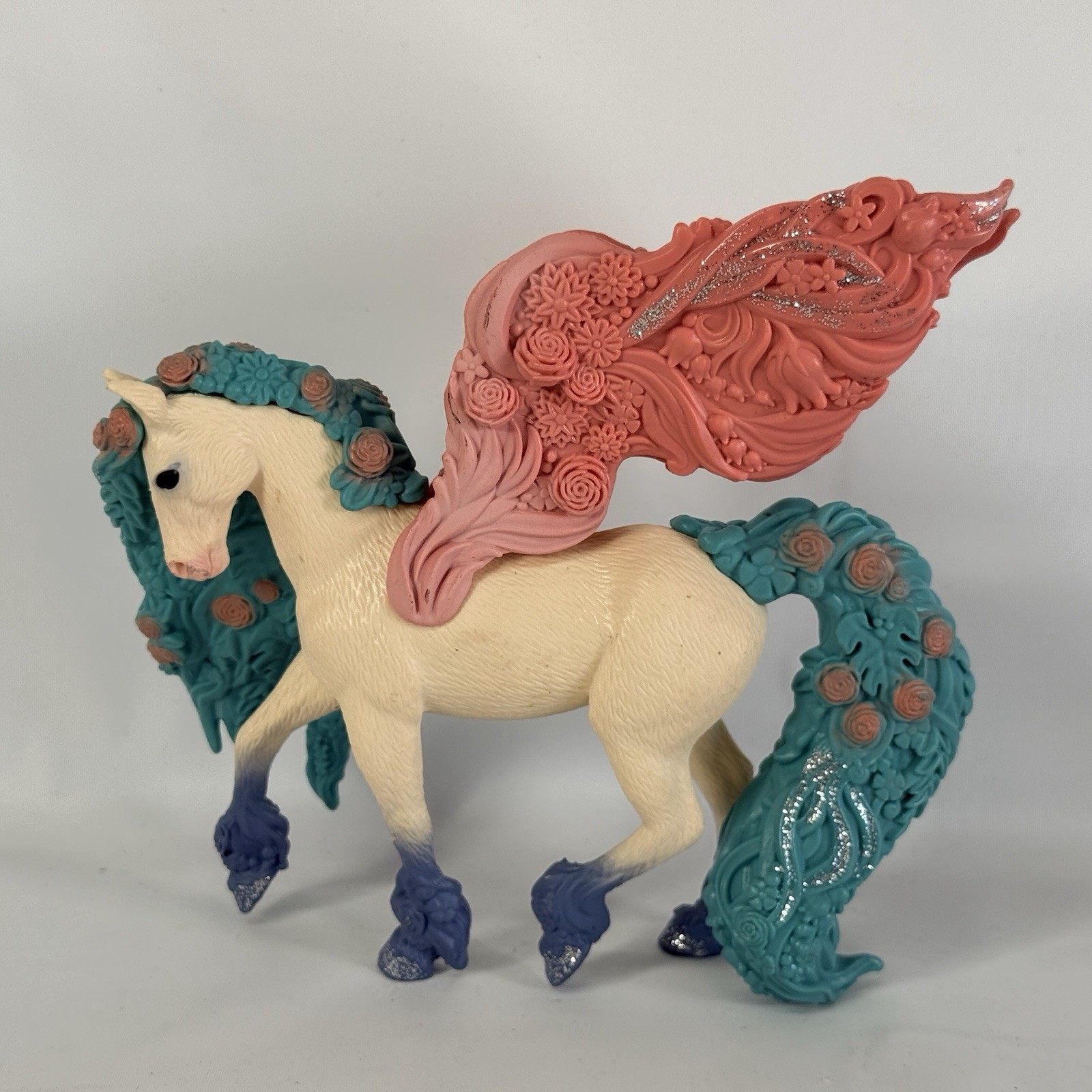 Schleich Bayala 70590 Blossom Pegasus Floral Winged Horse Retired 2019