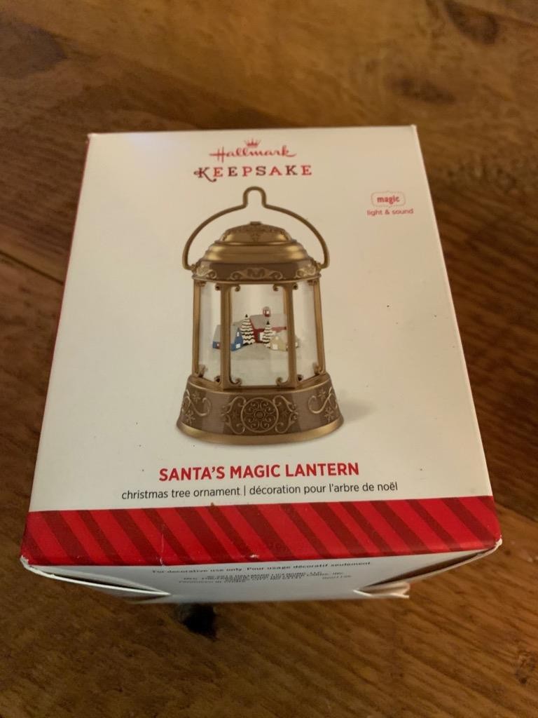 Hallmark Keepsake Ornament 2014 Santa\'s Magic Lantern Light Sound Lights Way