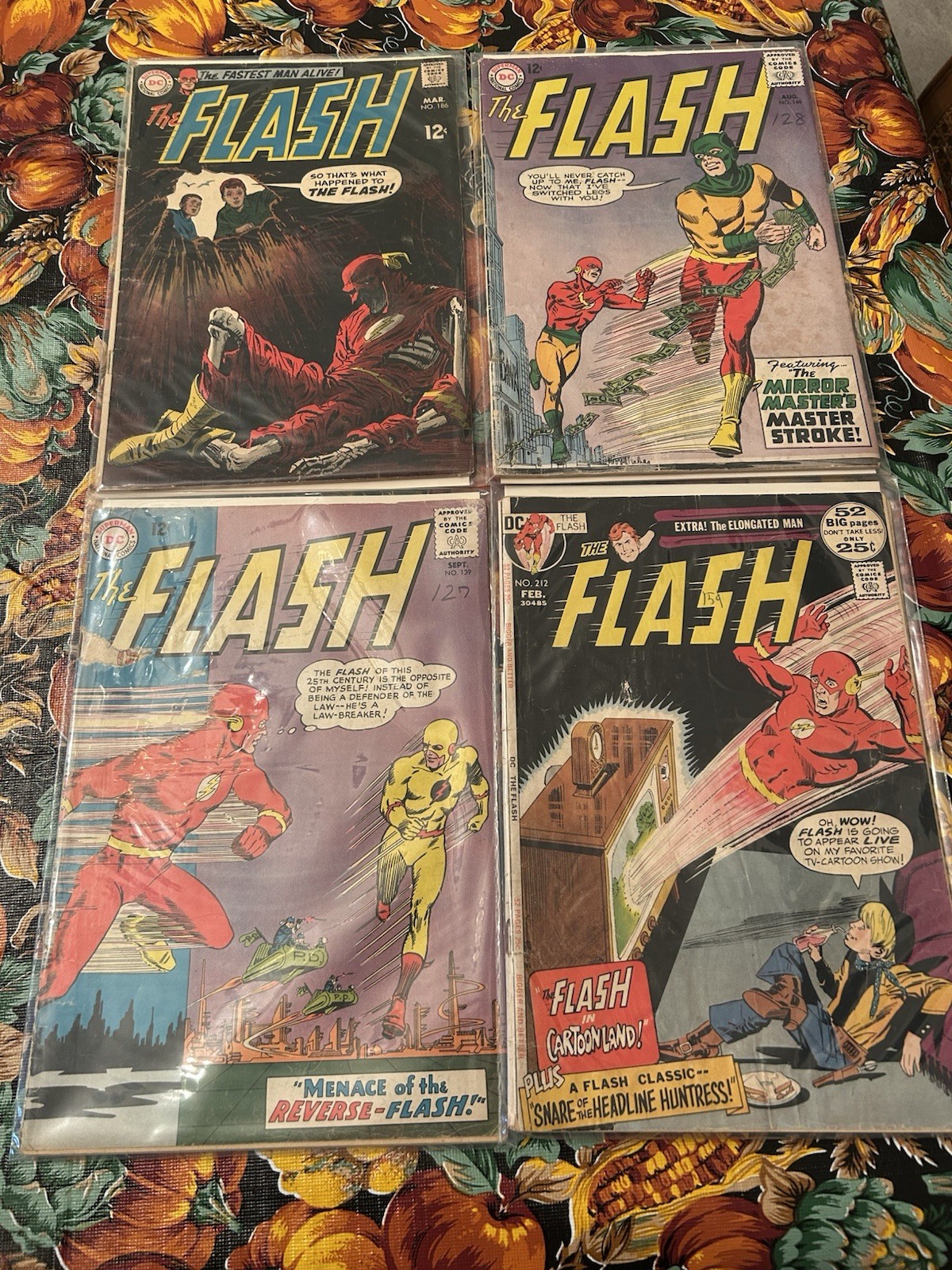 4 Vintage DC comics The Flash. Rare Reverse Flash. All In Good Condition