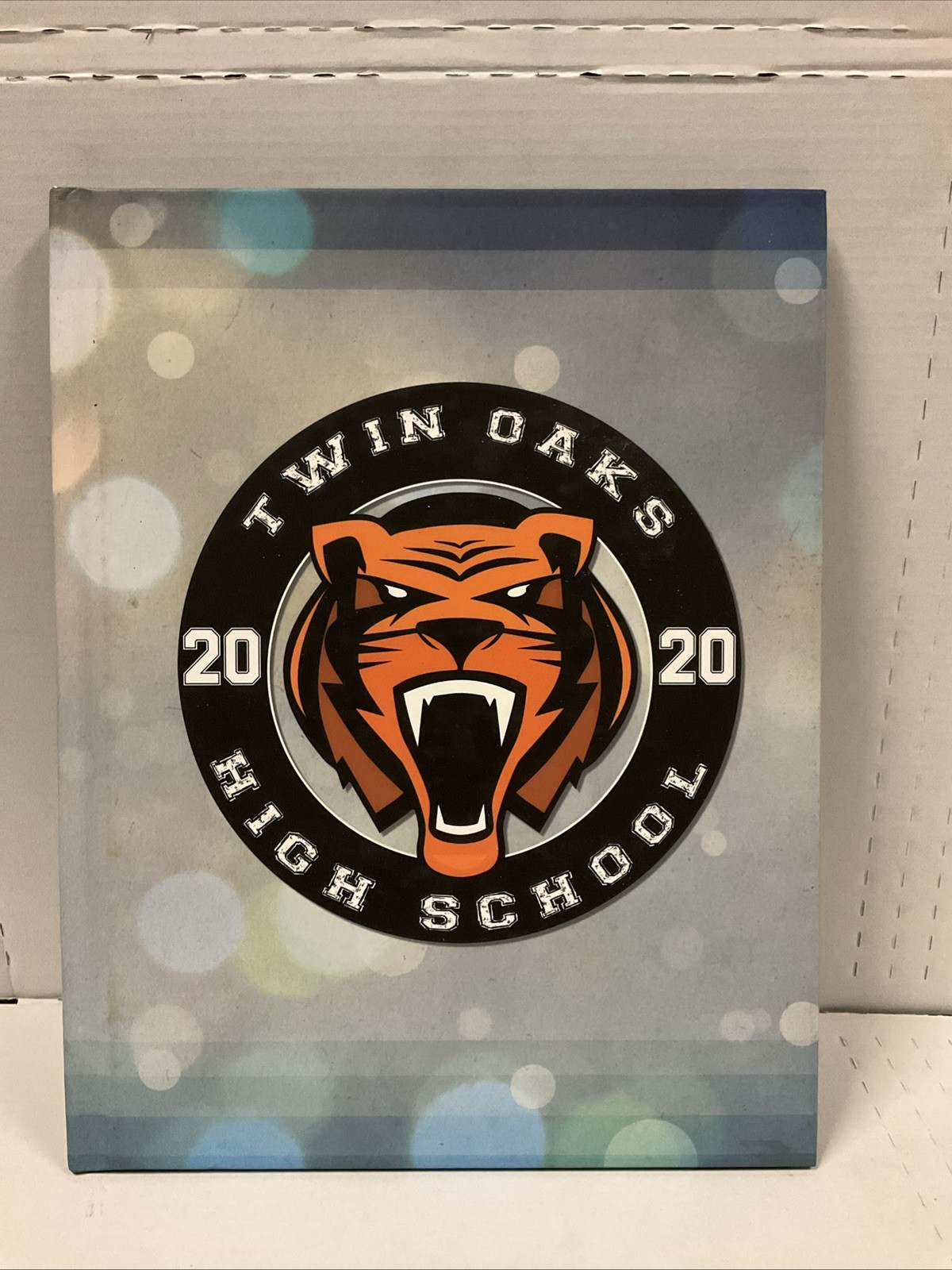 Yearbook Twin Oaks (Tigers) CA-High School 2020- UNMARKED- Hardcover - Very Good