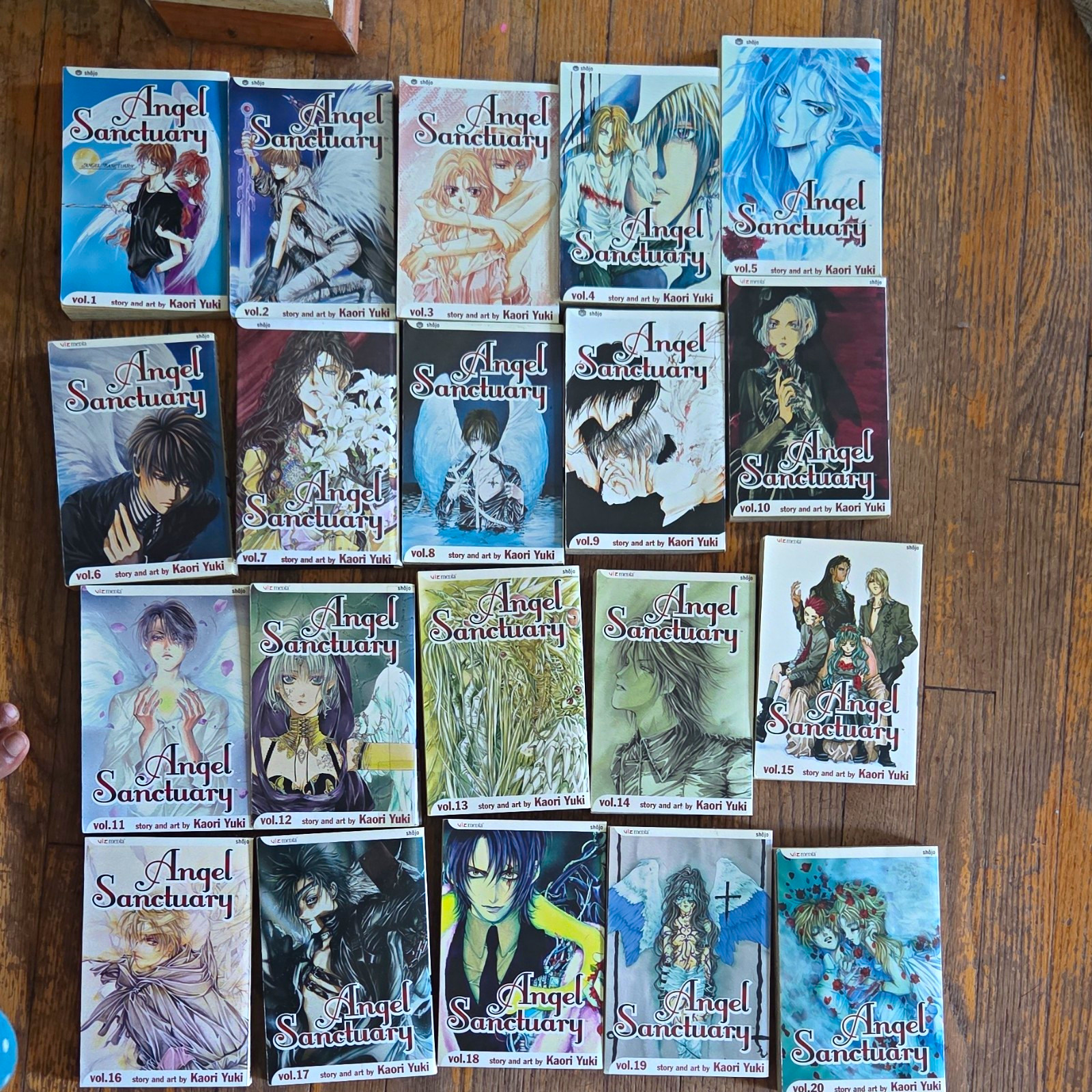 VIZ Media Angel Sanctuary Manga Lot Vol. 1-20 English Softcover by Kaori Yuki VIZ Media Angel Sanctuary Manga Lot Vol. 1-20 English Softcover by Kaori Yuki