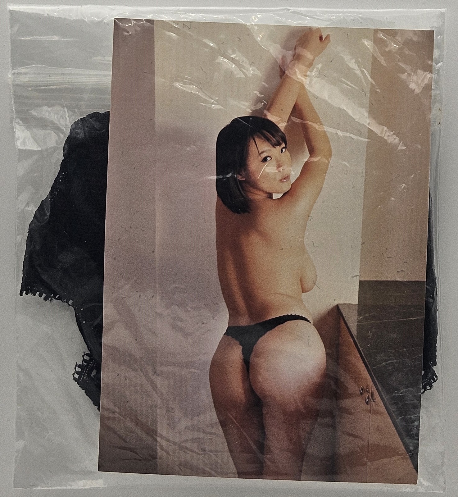 Kaho Shibuya photo and costume bottom Kaho Shibuya photo and costume bottom