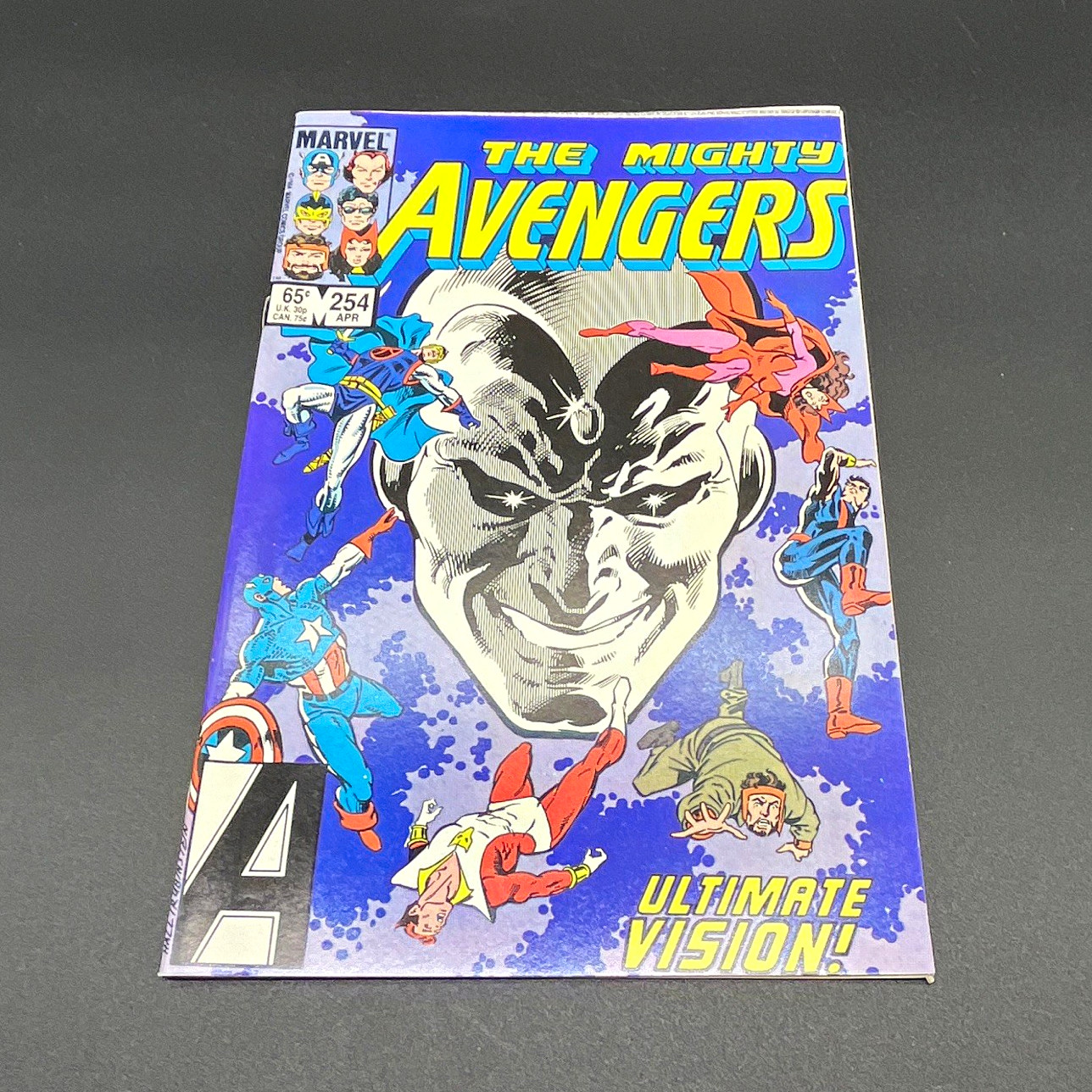 RARE Misprint cover “The Mighty Avengers” #254 (Apr 1984) first print -Vision