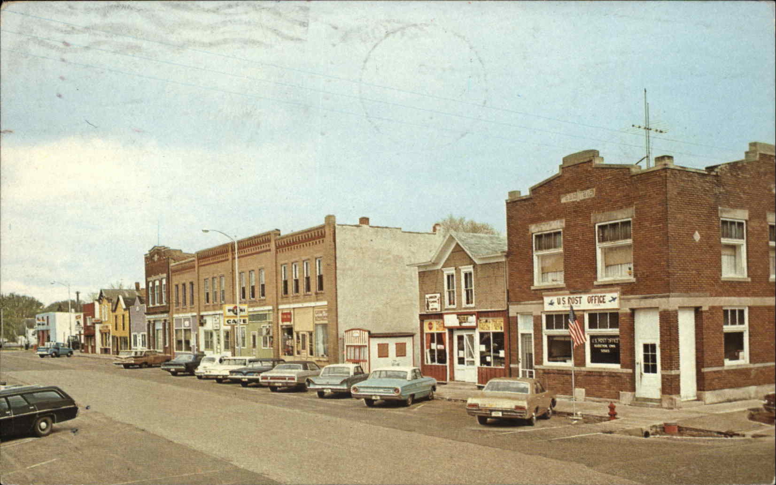Marathon Iowa IA Classic 1970s Cars Post Office Street Scene Vintage Postcard Marathon Iowa IA Classic 1970s Cars Post Office Street Scene Vintage Postcard