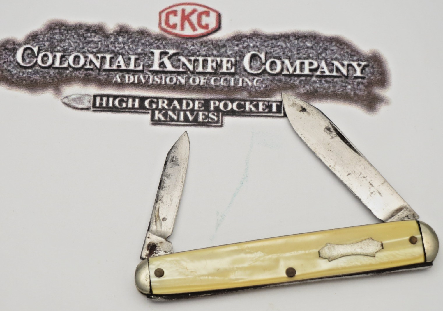 Antique 1920's - 30's Era Colonial Arched Stamp Sleeveboard Penknife - Light Use