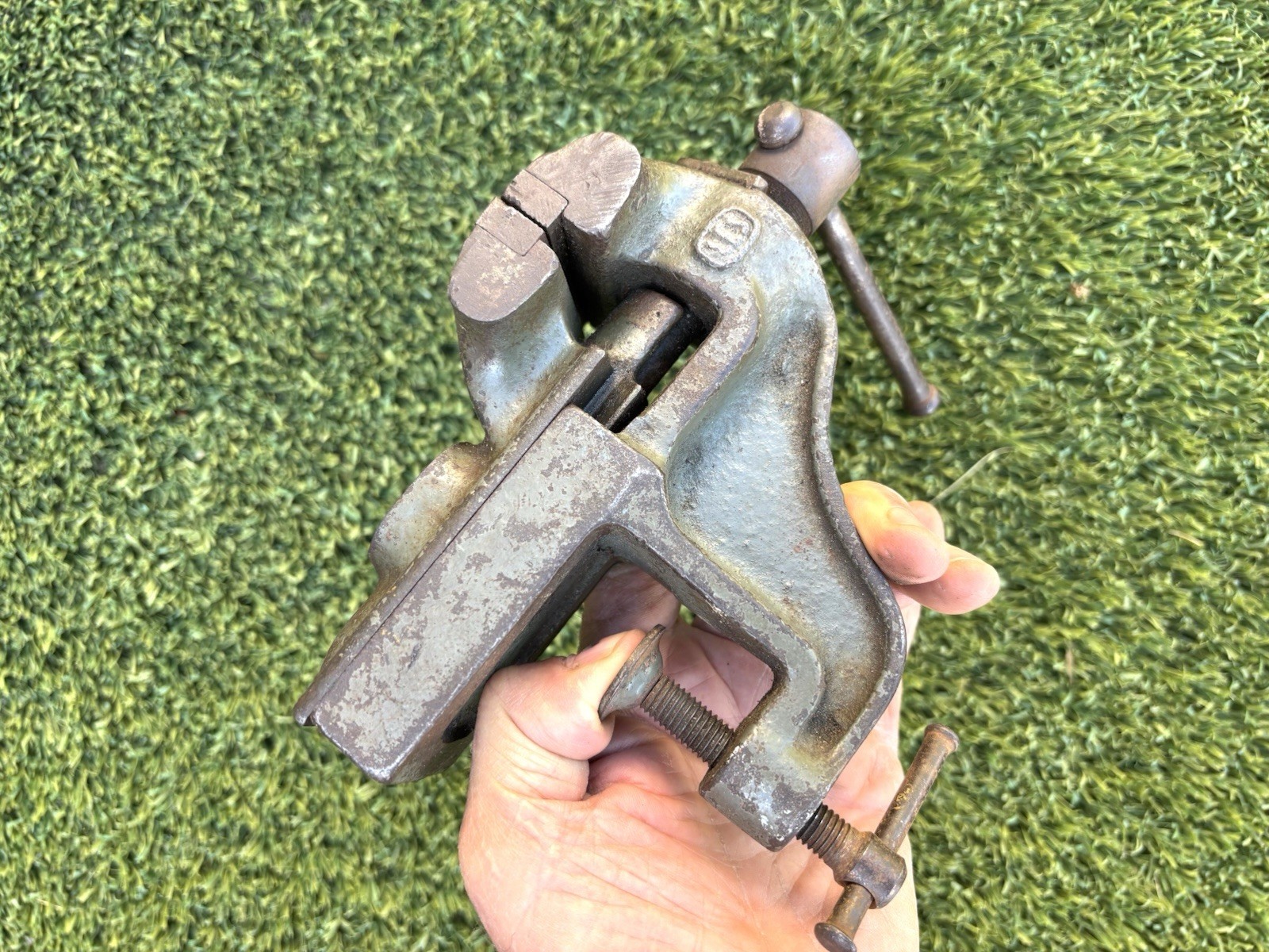 VTG German LES 60 Jewelers Watchmakers Vise “Leipziger Eisen- und Stahlwerke” VTG German LES 60 Jewelers Watchmakers Vise “Leipziger Eisen- und Stahlwerke”