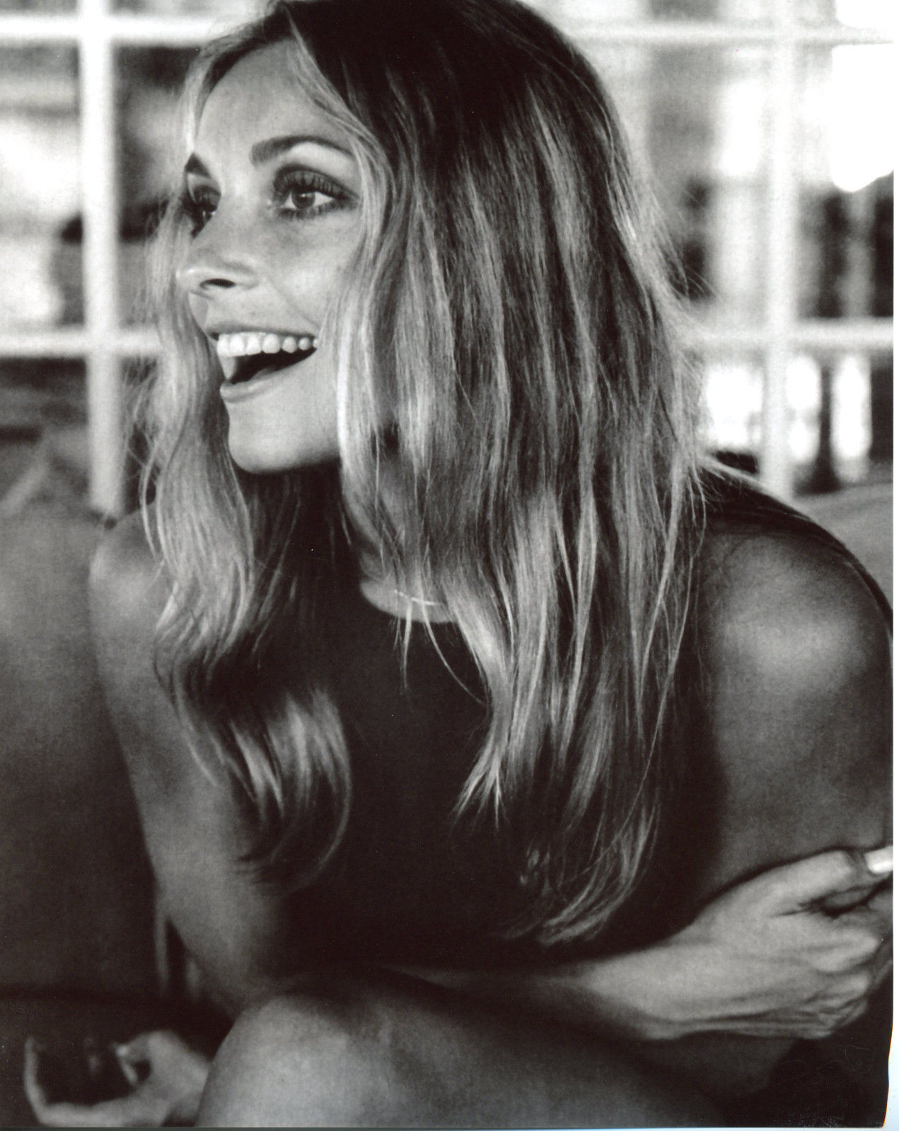 A Sharon Tate Smiling 4x6 Picture Celebrity Print