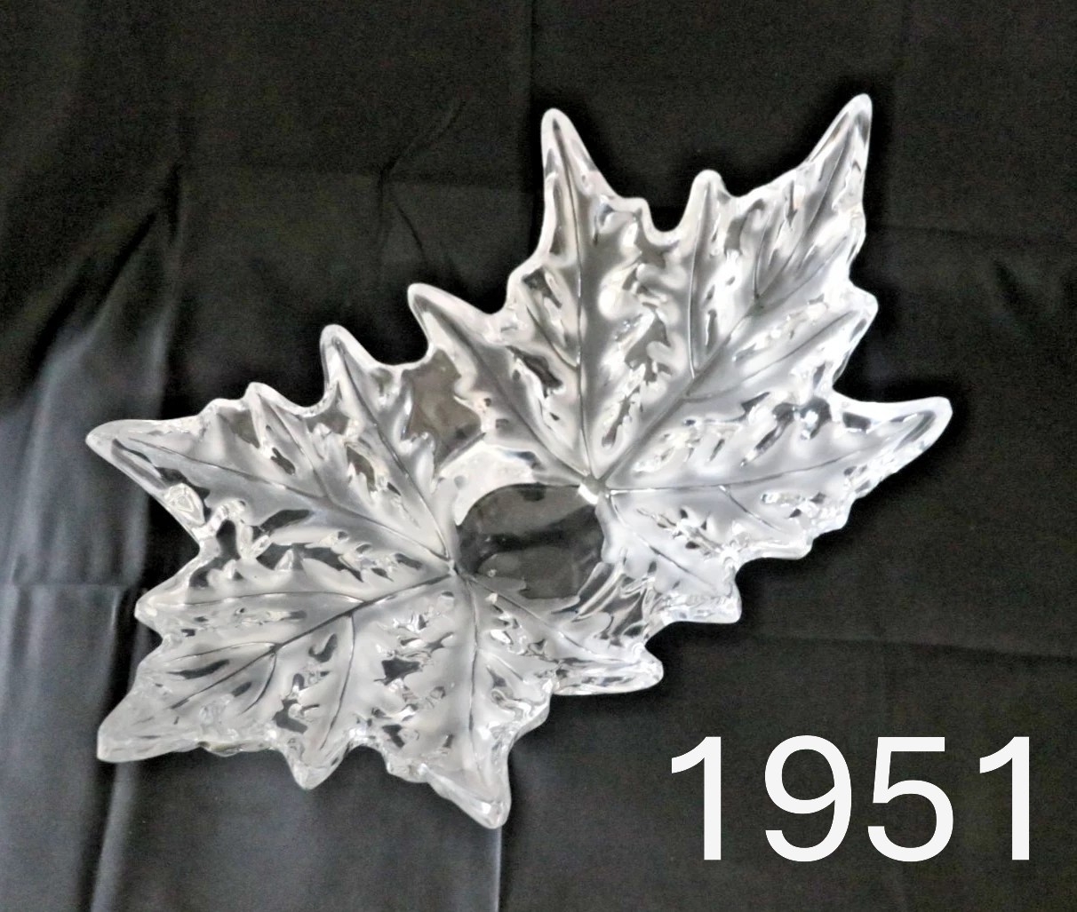 1951 LALIQUE ICONIC CHAMPS-ÉLYSÉES BOWL, 18” CRYSTAL GLASS CENTERPIECE, SIGNED
