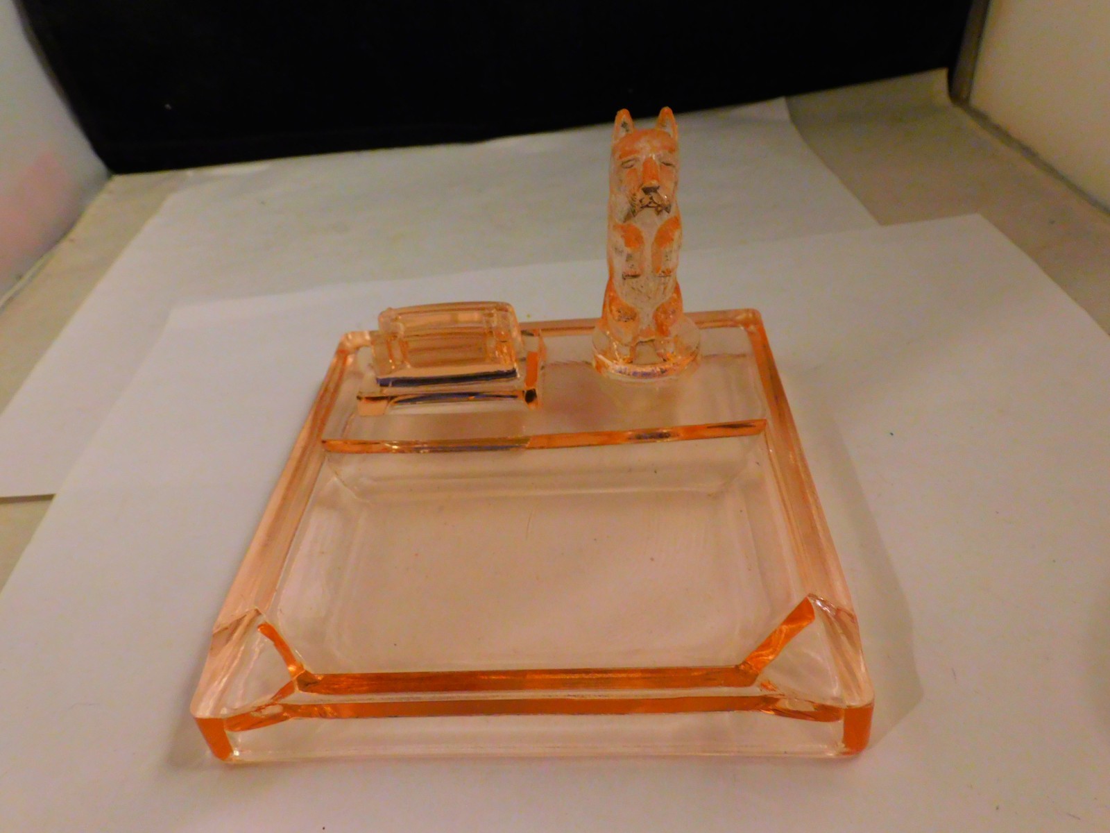 Great Vintage Art Deco Scottie Dog Pink Glass Ashtray W/ Matchbook Holder Rare