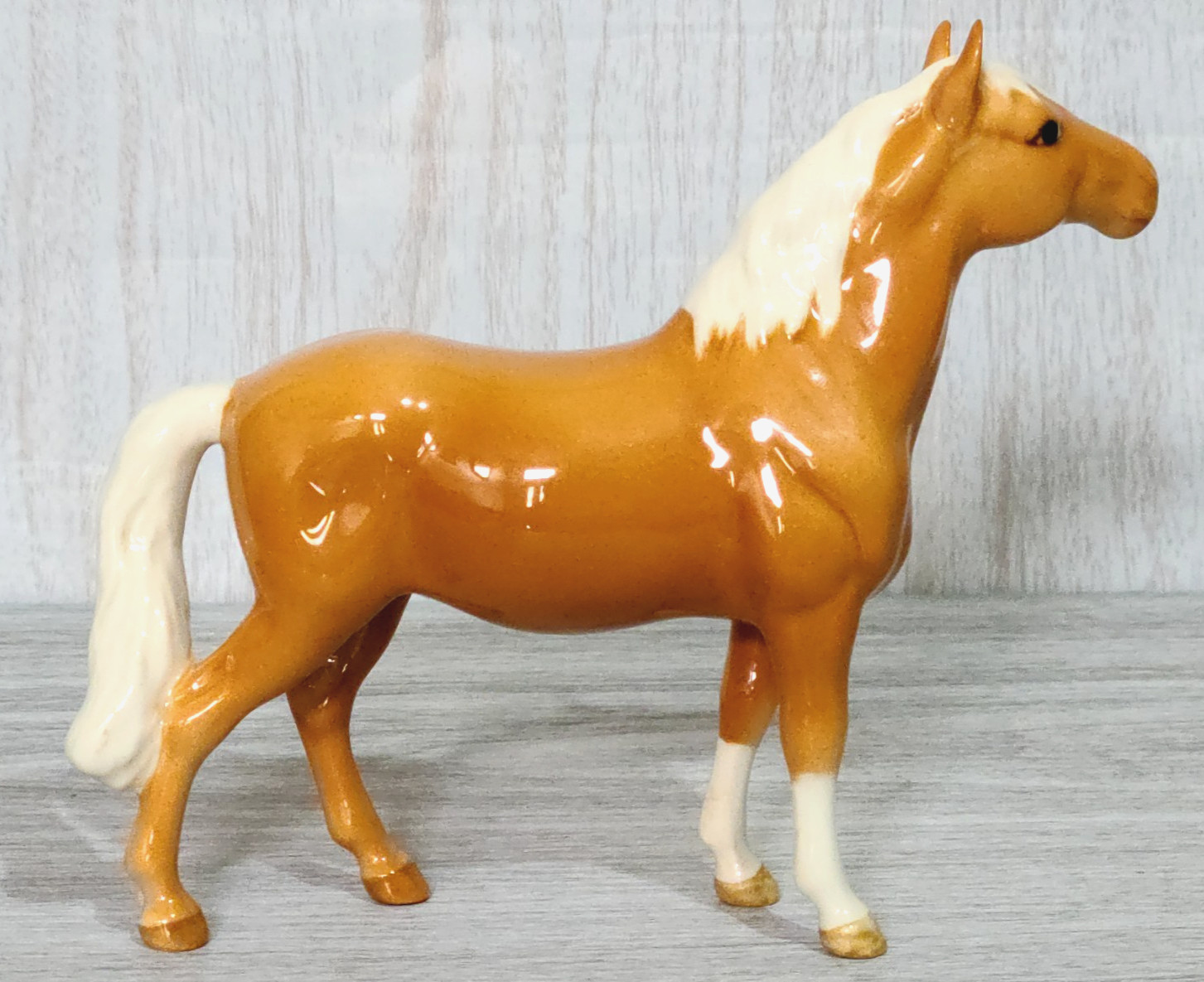Beswick Heads Up Pony Beautiful Rare Vintage Palomino Gloss Model No. 1197 Vgc