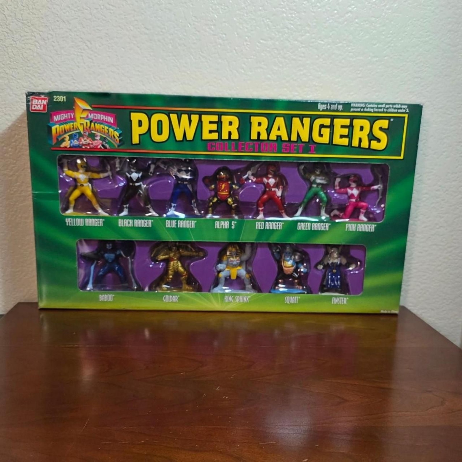 Bandai Power Rangers Mighty Morphin Collector Set I Miniature Figures 1994