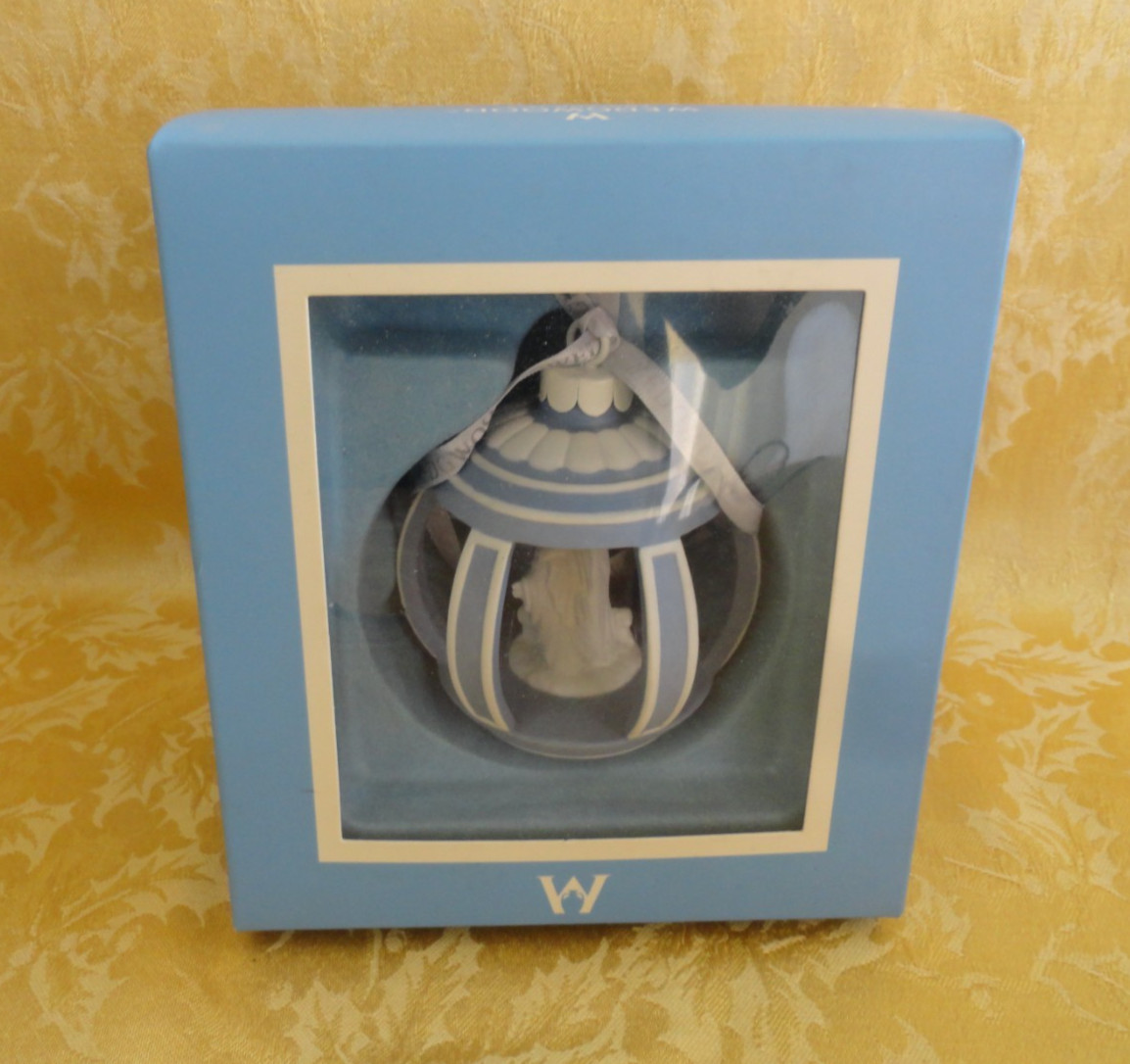 Wedgwood Jasperware Nativity Scene Ball Ornaments New In Open Box