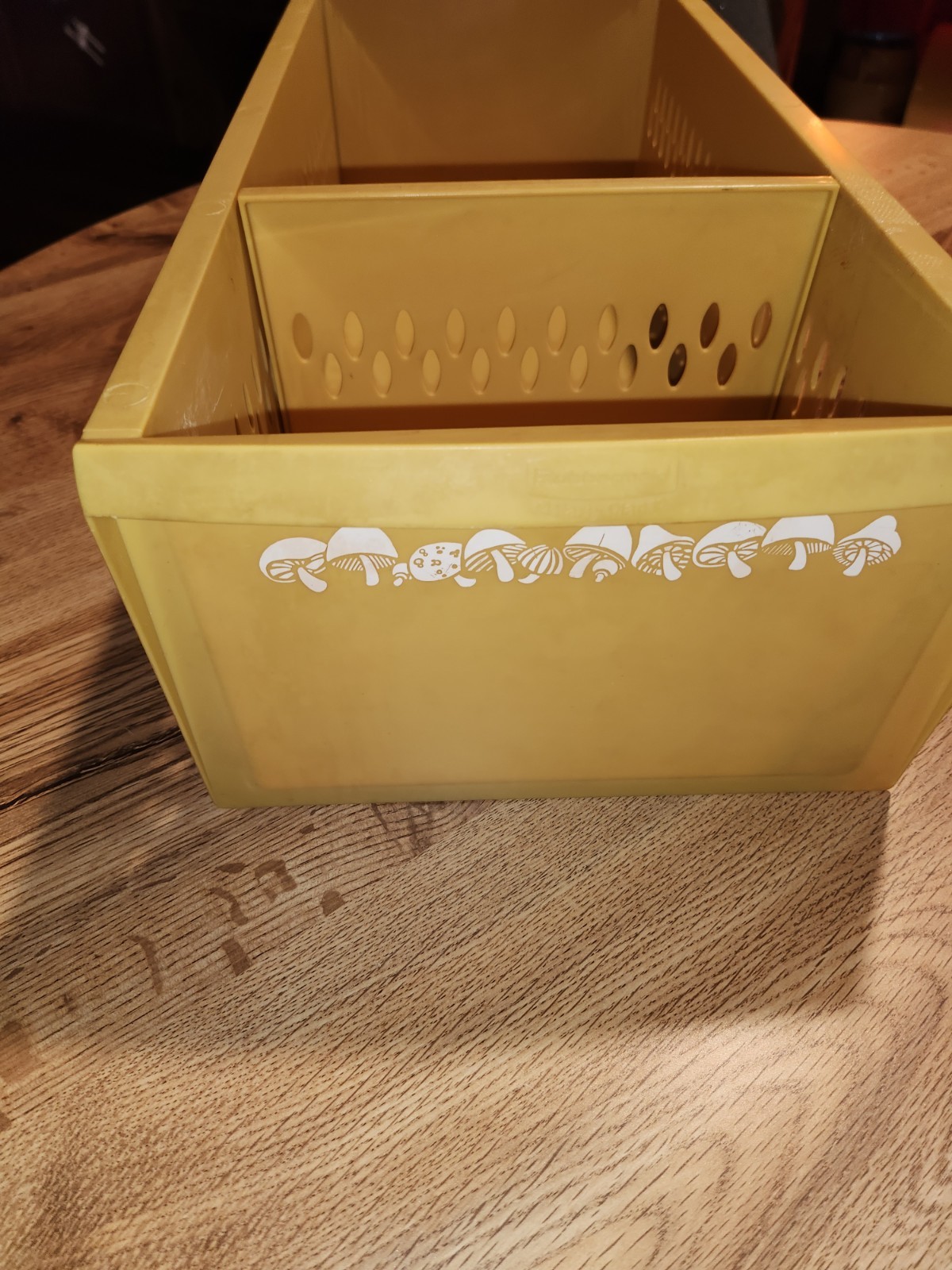 Rare Vintage Rubbermaid Mushroom Party Plan Drawers Shelf Kitchen Organizer