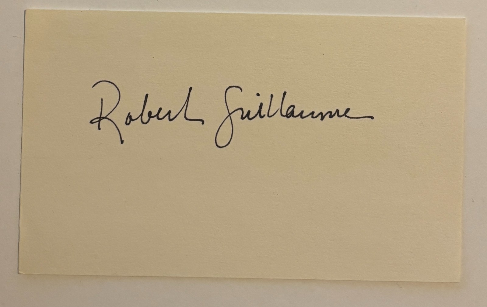 Robert Guillaume Autograph on 3 x 5 index card