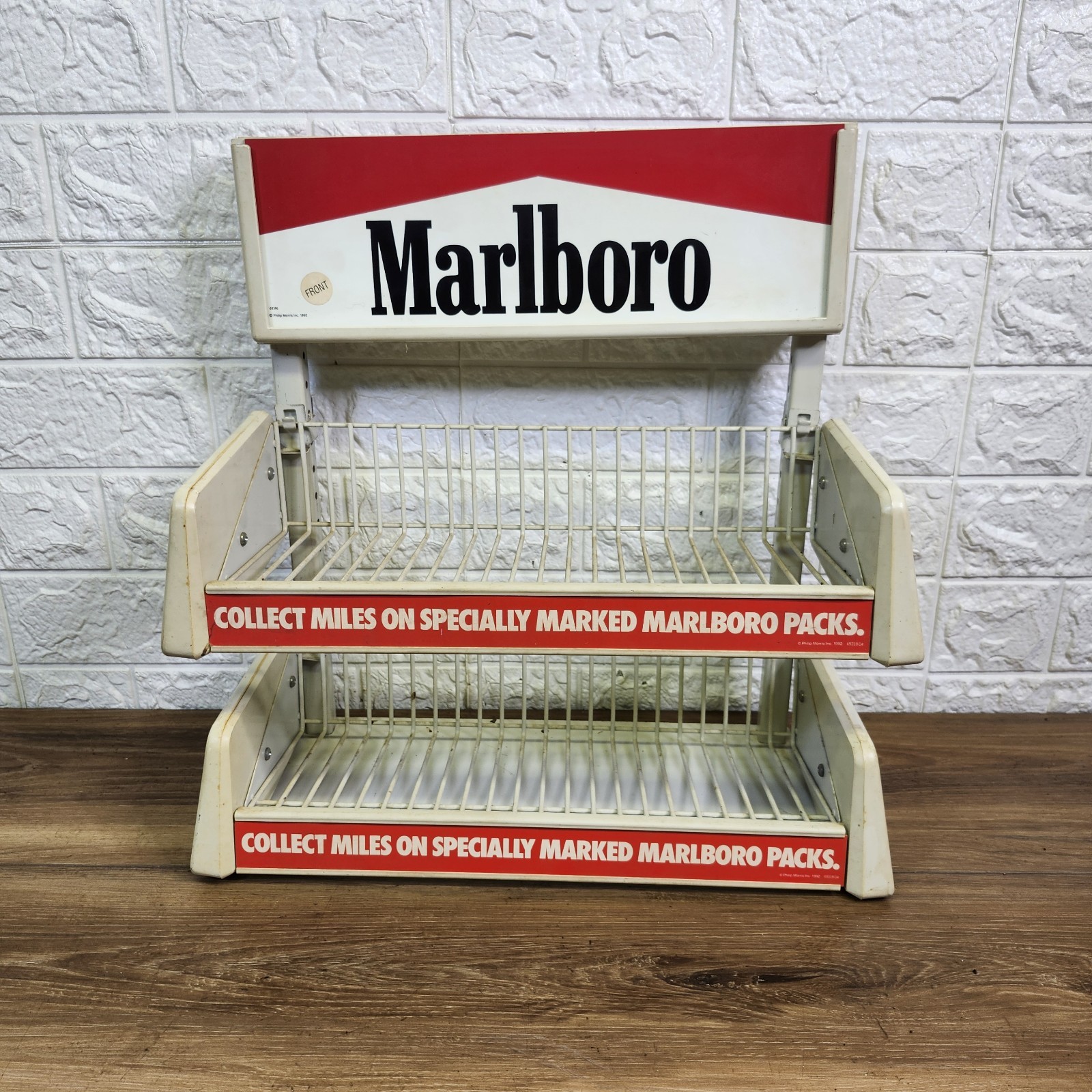Vtg 1992 Marlboro Counter Wire Metal Cigarette Display Rack Sign Shelf shelves Vtg 1992 Marlboro Counter Wire Metal Cigarette Display Rack Sign Shelf shelves