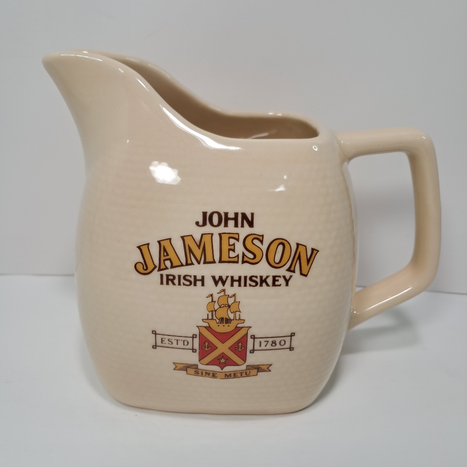 Vtg John Jameson Irish Whiskey Ceramic Pitcher 80 Proof Calvert Distillers Co Vtg John Jameson Irish Whiskey Ceramic Pitcher 80 Proof Calvert Distillers Co