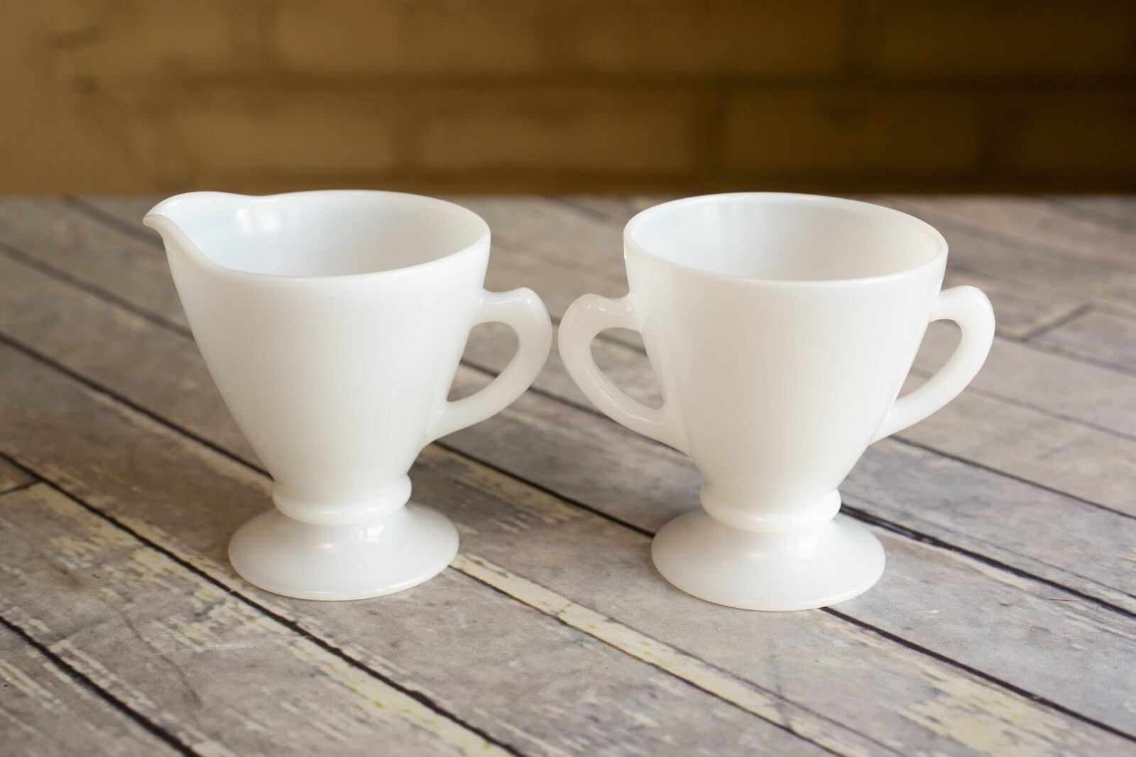 Vintage HAZEL ATLAS Ovide Platonite White Creamer Pitcher and Sugar Bowl Set EUC