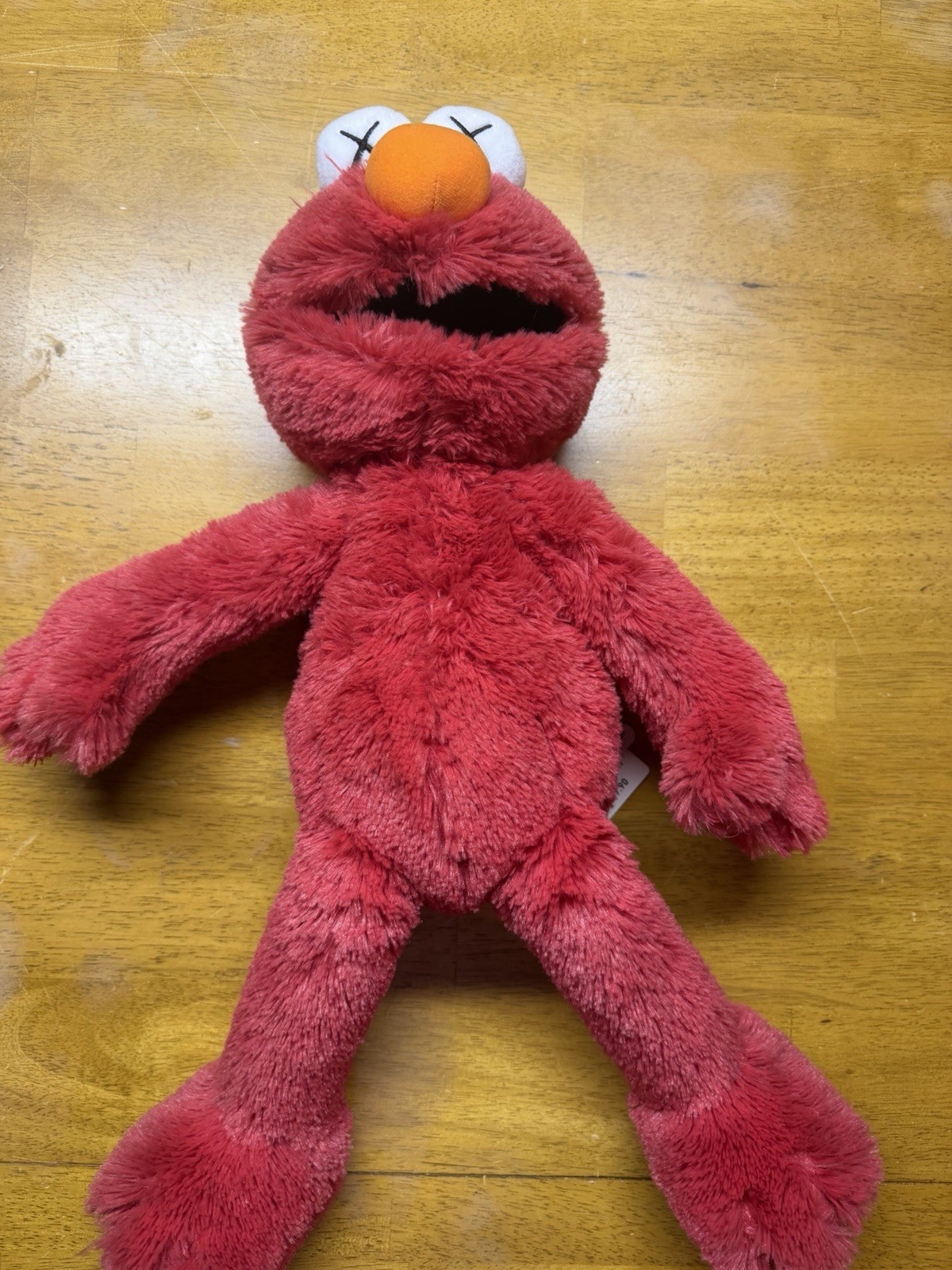 Uniqlo x KAWS Sesame Street Plush Elmo 