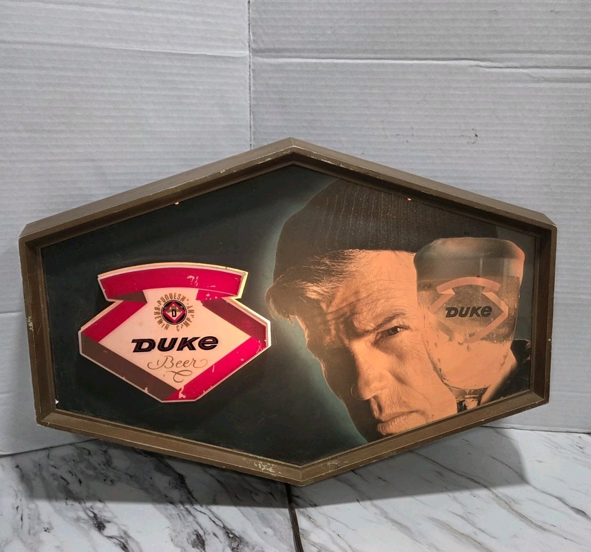 Vintage Duke Beer Lighted Wall Bar Sign Duquesne Brewing Pittsburgh Man Cave 