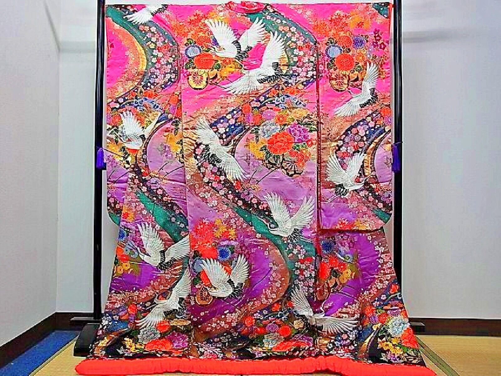 Japanese Kimono Uchikake Wedding Pure Silk japan 1546