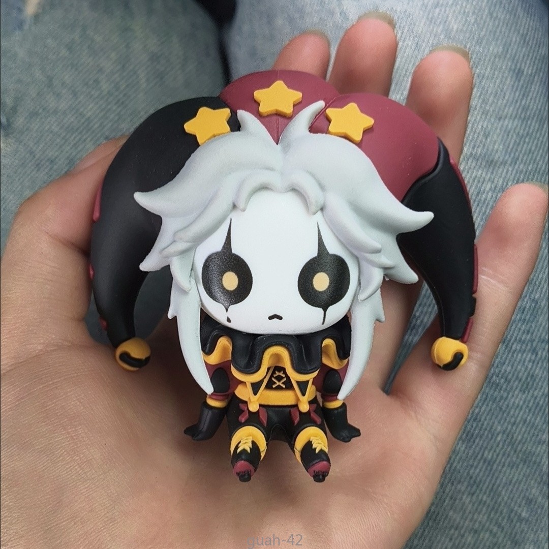 The Freak Circus Pierrot‌ 8CM Anime Cosplay PVC Doll Model Figurine Sitting Toy