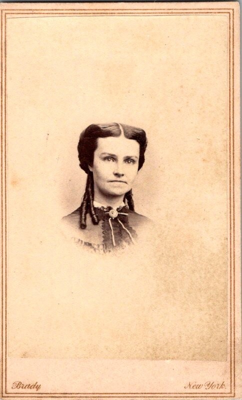 Pretty Lady w/Ringlets, Matthew Brady, CDV Photo, c1860s #5226