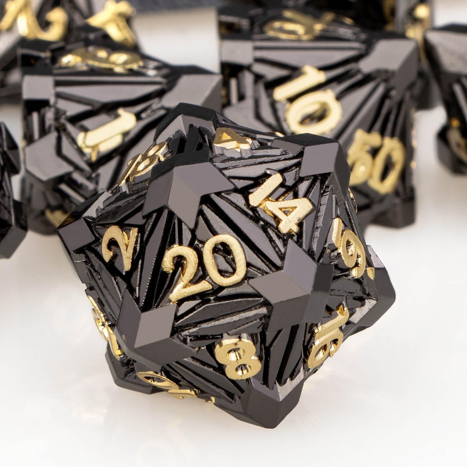 7PCS Metal DND Dice Set with Box, Debris RPG Black Gold D and D Dice for use ... 7PCS Metal DND Dice Set with Box, Debris RPG Black Gold D and D Dice for use ...